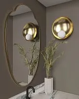 Фигурное настенное зеркало в тонкой золотой раме Milis Gold (Милис) Smal 89*55 см