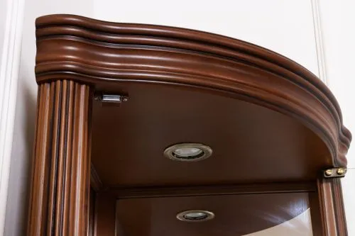 Низкая угловая витрина 33 Nogal Claro IDC 140*50*50 см фото 7