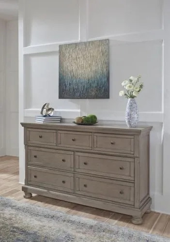 Комод Lettner B733-31 Ashley Furniture 101*45*166 см