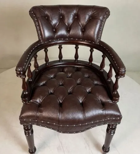 Кожаное кресло руководителя 12028 BROWN (коричневое) из массива дерева Фото фото 2