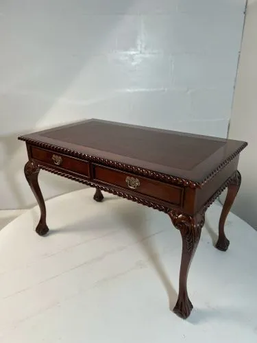 Письменный стол Чиппендейл W011 BROWN из массива махагони 124 см фото 8