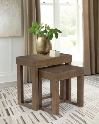 T471-16 Cariton Nesting столики журнальные 2 штуки, Ashley Furniture 61*38*61 см