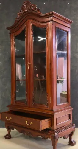 Витрина Чиппендейл из массива махагони DCCGA-M (орех) 110х50х210 см Фото фото 18