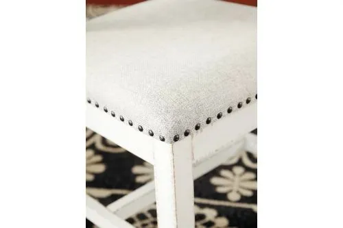 Обеденный стул Valebeck с мягким сиденьем D546-01 Ashley Furniture фото 2