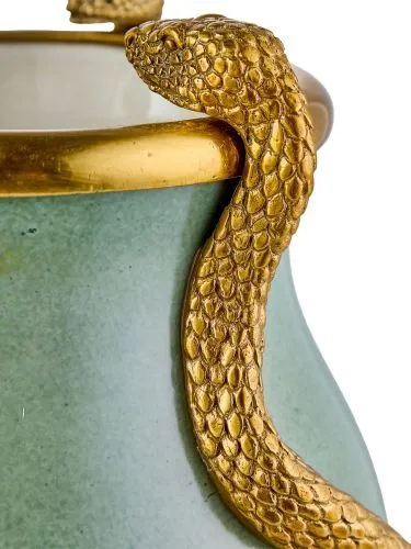 Ваза со змеями 19х19х28см фото 3