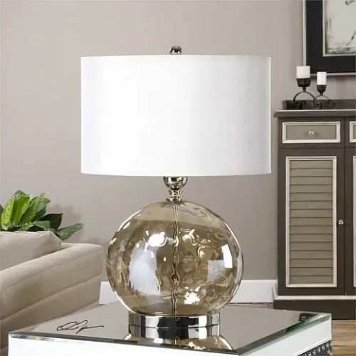Настольная лампа Piadena Uttermost