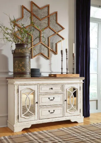 D743-60 Комод / буфет Realyn, Ashley Furniture 150х43 h=93 см