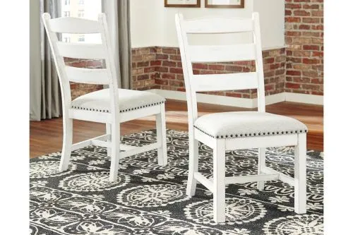 Обеденный стул Valebeck с мягким сиденьем D546-01 Ashley Furniture
