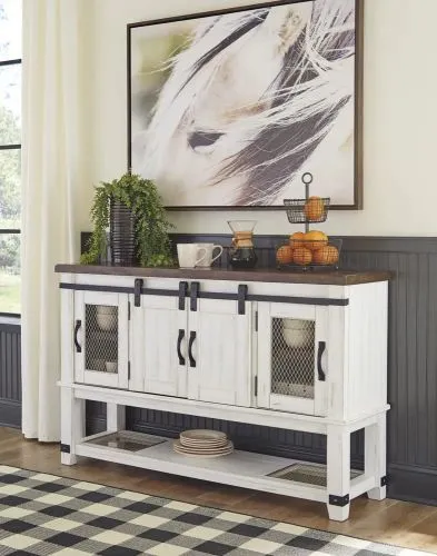 Буфет Valebeck D546-60 Ashley Furniture 99*45*152 см