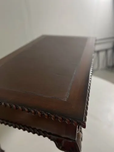 Письменный стол Чиппендейл W011 BROWN из массива махагони 124 см фото 5