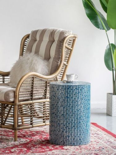 Столик акцентный с отделкой раковинами устриц 35x35x50см фото 21