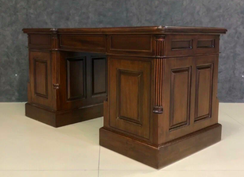 12262 BROWN Кабинетный стол 80x75x160 см, коричневая кожа фото 6