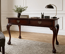 Письменный стол Чиппендейл W011 BROWN из массива махагони 124 см