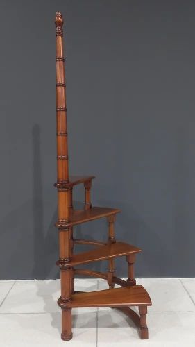 LSSB-M Лестница-спираль в библиотеку из массива, 160*47*47 см орех фото 3