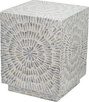Столик акцентный с отделкой из раковин устриц 35x35x45см
