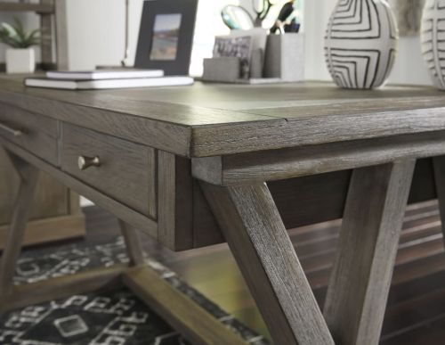 Кабинетный стол Luxenford Ashley Furniture H741-44 фото 8