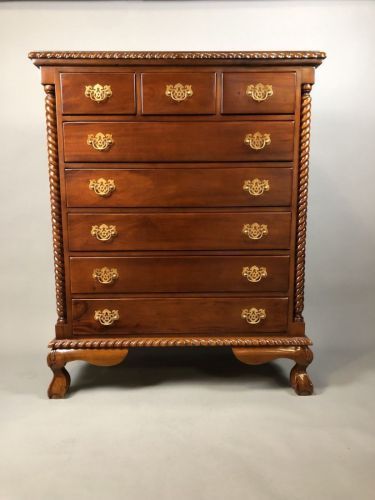 CT11 Комод Chippendale из массива красного дерева Mahogany, 8 ящиков 130*50*105 см фото 4